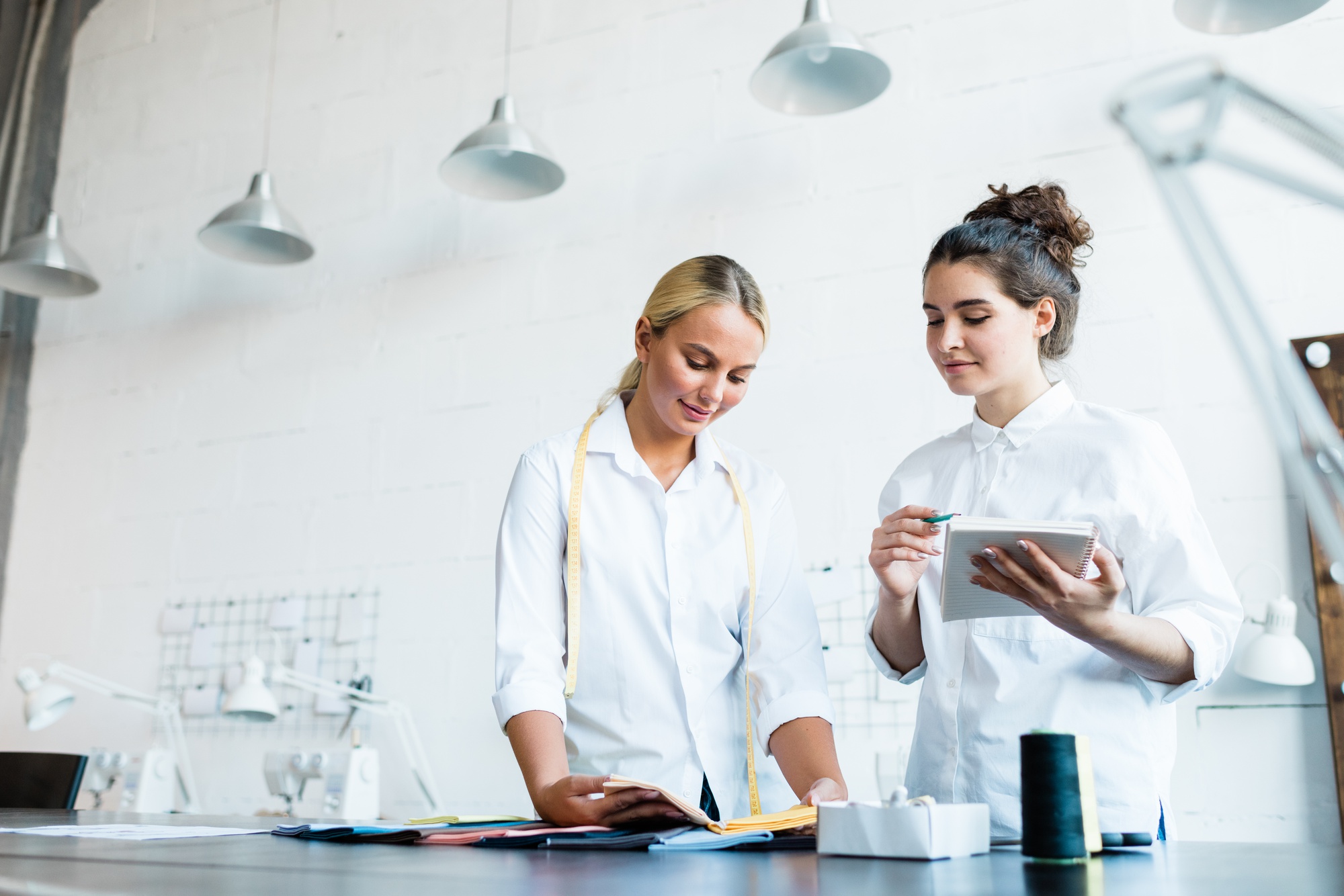 Consultation meeting in modern culinary lab
